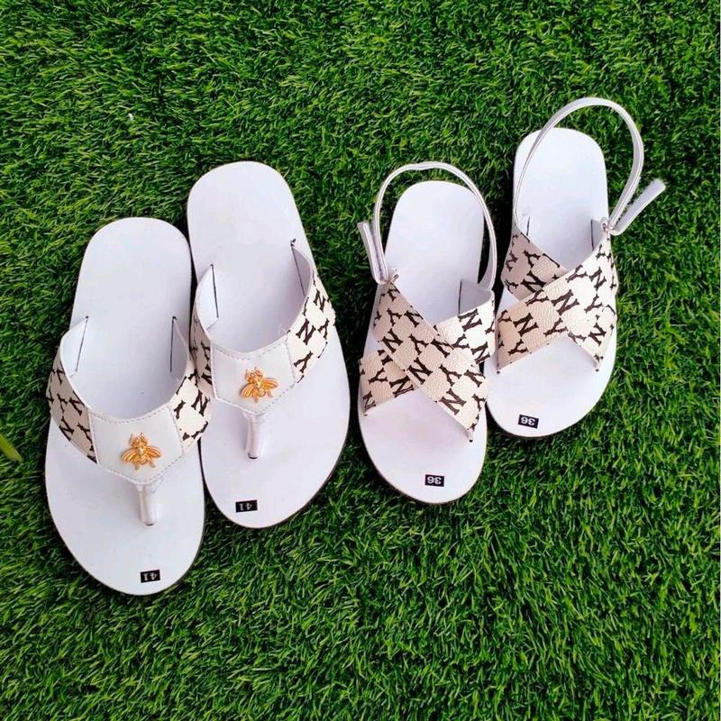 dép nam nữ  . dép  cặp . dép tình yeu  ny trắng Sandal Cao Su Đế Bằng Đồng sp888 1