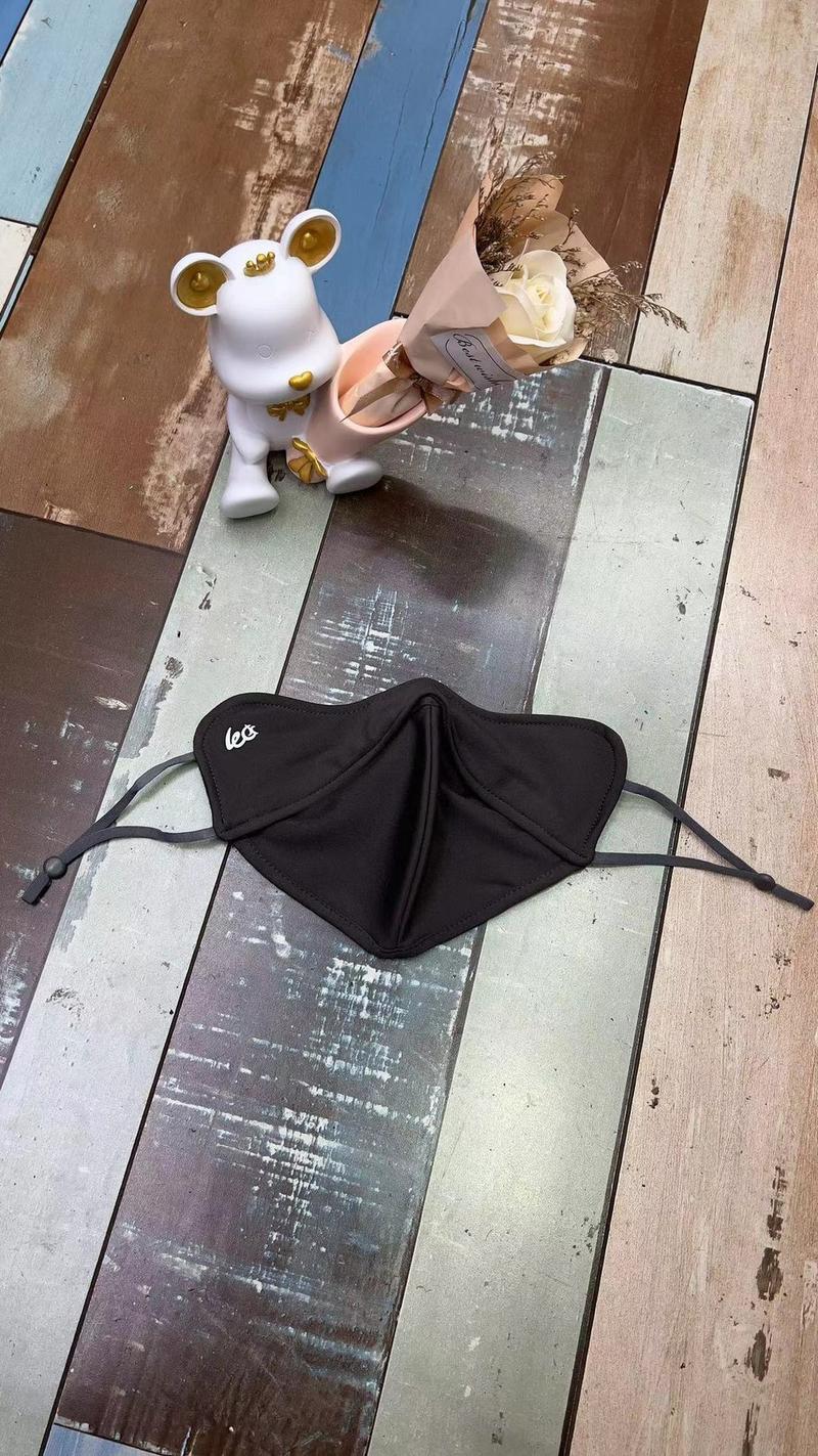 Product Introduction of Mặt Nạ Ấm Mùa Đông Dày Ba Chiều Sửa Chữa Thoáng Khí Thời Trang Chống Lạnh Mặt Nạ Đi Xe Đạp Ngoài Trời Mặt Nạ Ấm Bán Buôn 2