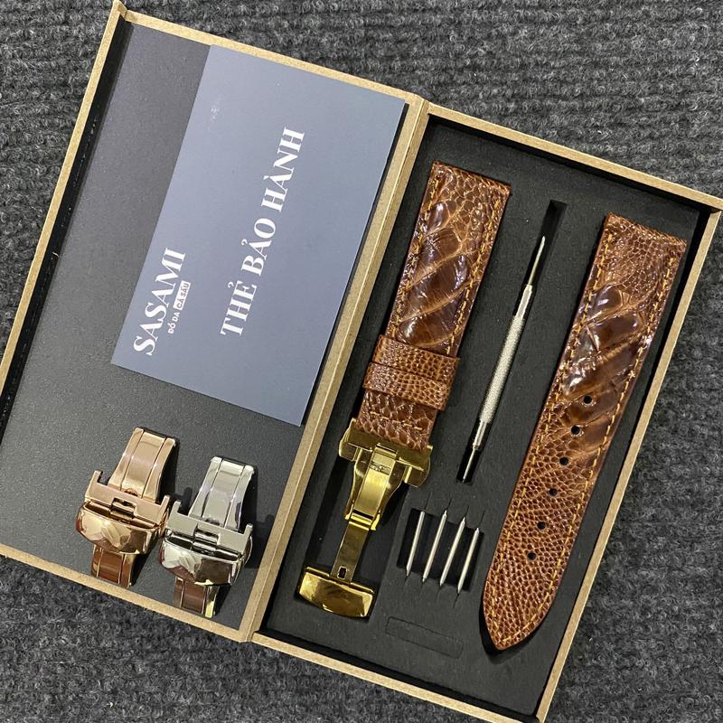 Đ5. Dây đồng hồ DA ĐÀ ĐIỂU,SẢN PHẨM GỒM : 1 DÂY + 1 KHÓA, TẶNG 1 HỘP,  2 CHỐT THÔNG MINH,2 CHỐT THƯỜNG và 1 CÂY THAY DÂY