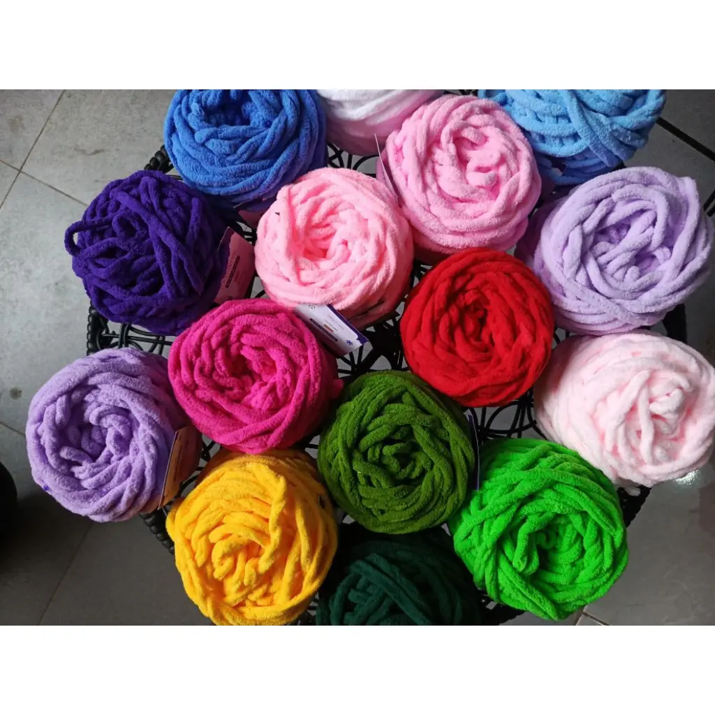 Benang chenille Chunky 50 gr / Chenille 50 gr / Chenille Chunky / Benang Rajut Chenille Chunky Korin/Benang Rajut Handuk / SINGLE COLOR 50gr Benang chenille Chunky 50 gr / Chenille 50 gr / Chenille Chunky / Benang Rajut Chenille Chunky Korin/Benang Rajut Handuk / SINGLE COLOR 50gr
