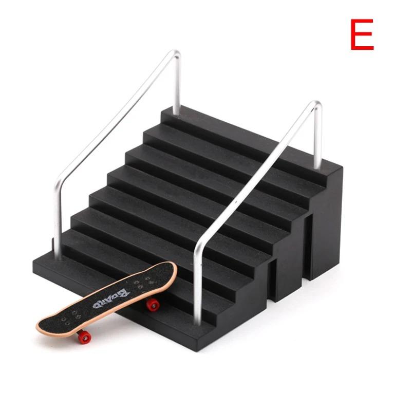 Product Introduction of Skate Ramp Mini Training Skating Board Black Finger Skateboard for Children Indoor Home Toy Ramp Stairs Venue Combination Funny 14
