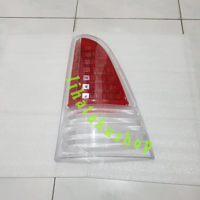 Mika Stop Lampu Belakang Innova New VVTI 2008 2009 2010 2011 - KIRI 2