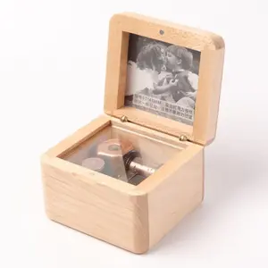 Kado Ulang Tahun Kotak Musik Foto Kayu Maple HBD Selamat Ulang Tahun - Wooden Photo Music Box