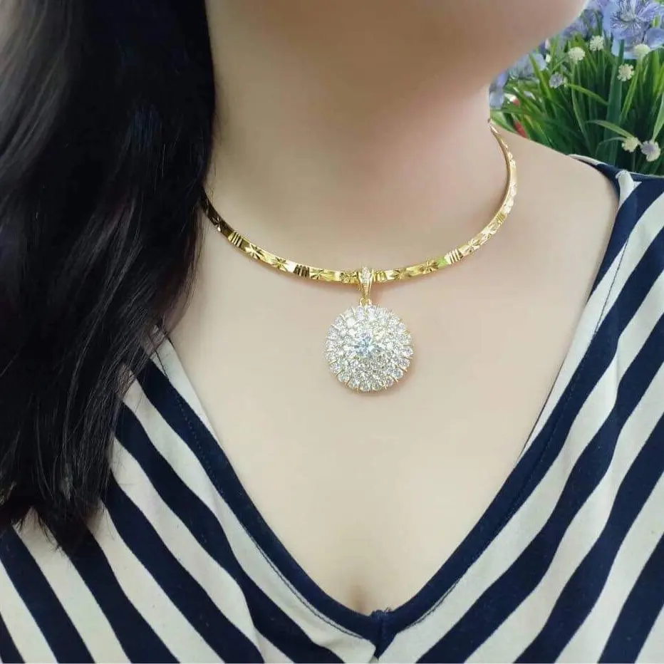 Kiềng cổ nữ mạ vàng mặt full đa sang chảnh kèm hộp nhung Voi