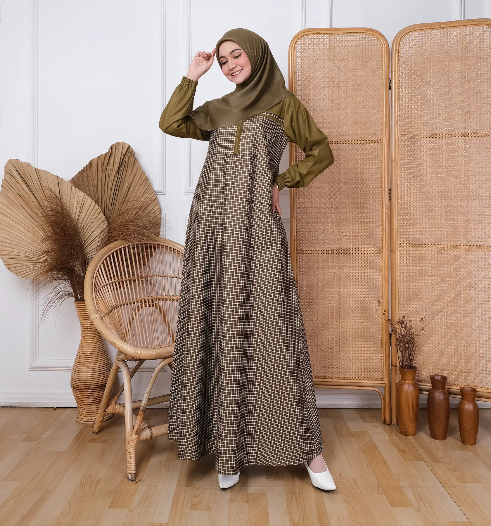 KUPNAD | Gamis Wanita Motif Kotak Katun Jepang Busui Friendly Adem, Modern & Nyaman | Haslinda Dress