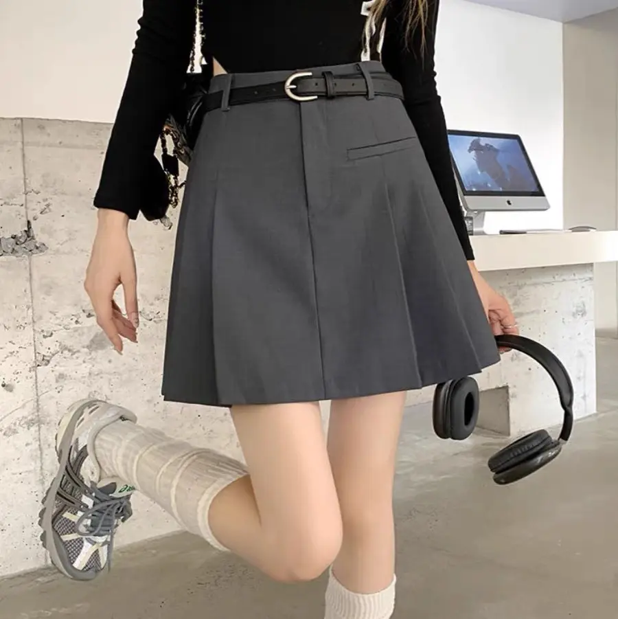 Chân váy ngắn xếp ly kèm belt hàng QC