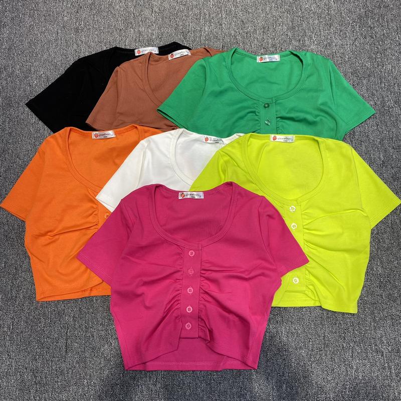 Áo Croptop Tay Ngắn Phối Nút BC094