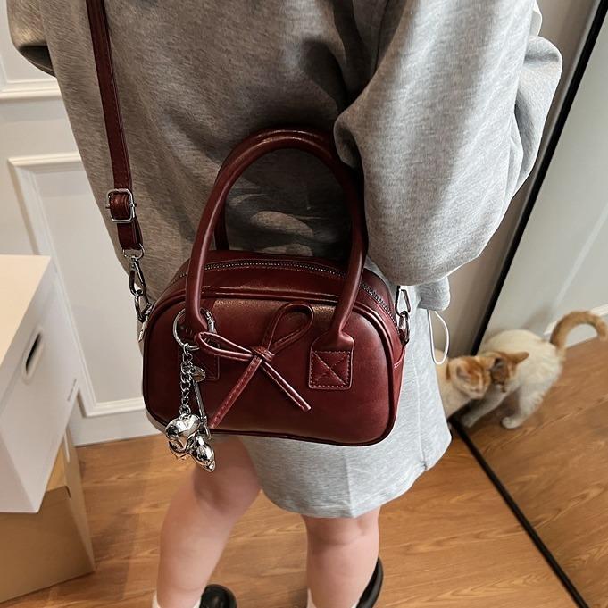 Túi xách nữ cầm tay đeo chéo phối charm kim loại xinh 6