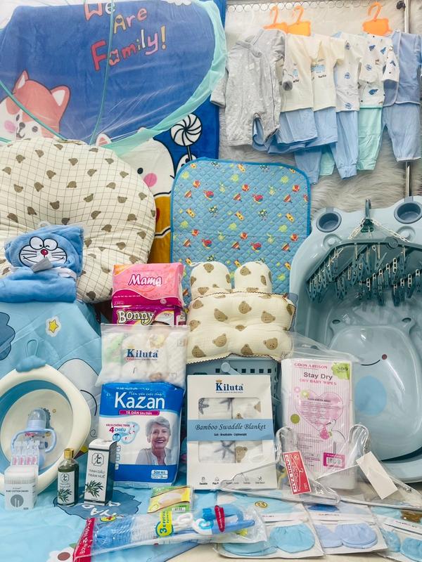 Combo Trọn Gói Quần Áo Phụ Kiện Đồ Sơ Sinh Cơ Bản Cho Bé Sơ Sinh đến 6kg Gói Đi Sinh Tặng Kèm Gối Chống Trào Ngược