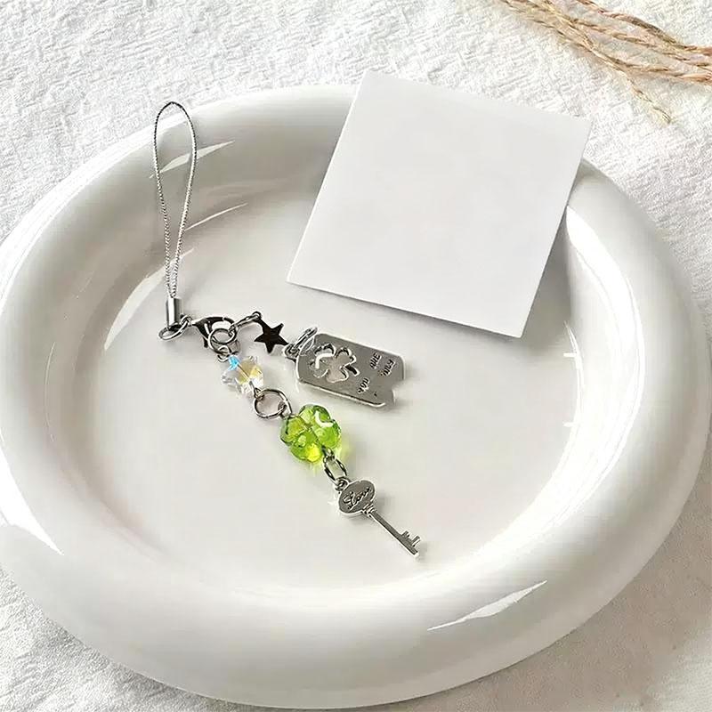 【COD】[Model Terbaru]Lucky Four Leaf Clover Phone Lanyard Bag Gantungan Kunci Kamera Liontin Serbaguna Rantai Telepon