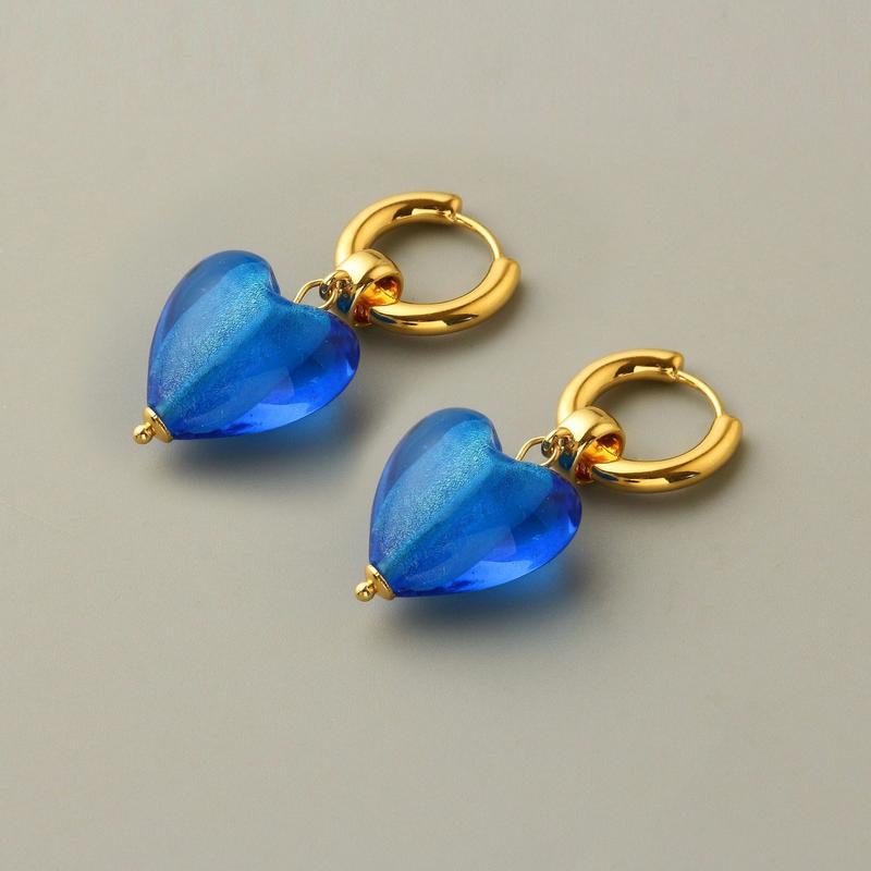 Product Introduction of Retro Elegant Earrings New Popular Net Red Simple Cold Style Earrings Female High Sense Ear Rings 1
