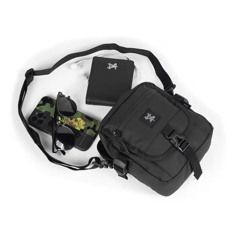 Straight Vision - Freya Waterproof Slingbag Hitam Selempang 4