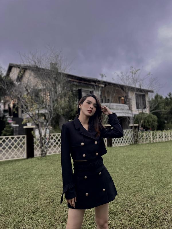 23S415 - Set áo vest và chân váy kèm đai thời trang nữ noneuf design by Quỳnh Lương