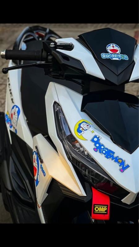 Product Introduction of Tem dán trang trí xe - phòng ngủ dorremon va bộ sticker 1