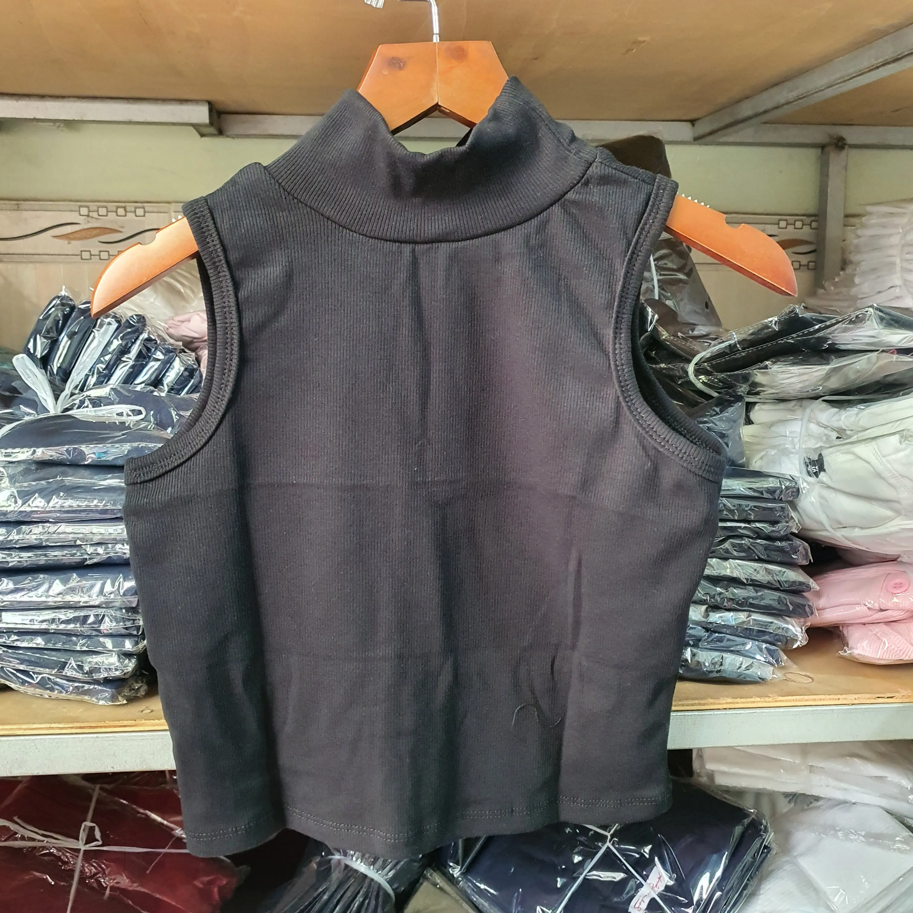 Áo croptop BA LỖ CỔ CAO 5p siêu hot | BigBuy360 - bigbuy360.vn Áo croptop BA LỖ CỔ CAO 5p siêu hot | BigBuy360 - bigbuy360.vn