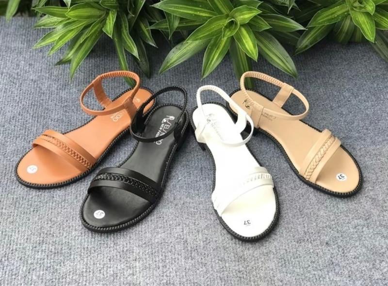 Product Introduction of Combo 2 Đôi Giày sandal Dậy Bính Quai Hậu Tròn Shoes Nữ 3