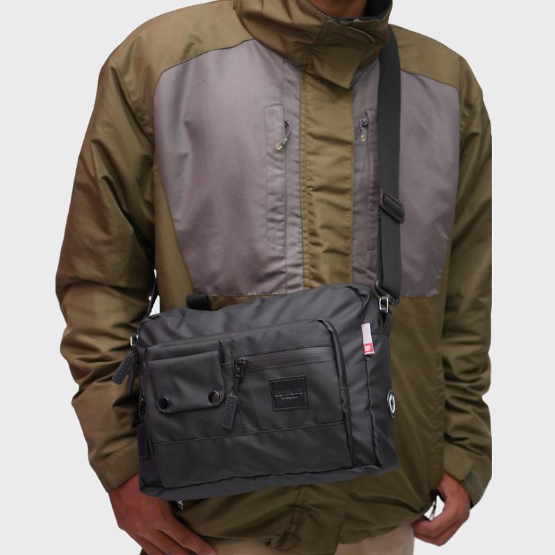 Tas Selempang Slingbag Pria Wanita Sling Bag Waterproof Tas Kerja Pria Ashteger Barkha 2