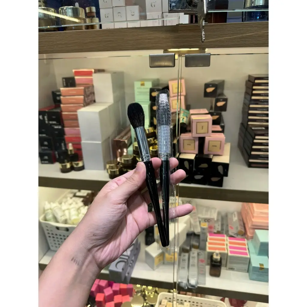 CỌ PHỦ TRÒN CHI TIẾT – CỌ MÁ HỒNG PHẤN UNBRAND SINGLE BLUSH BRUSH
