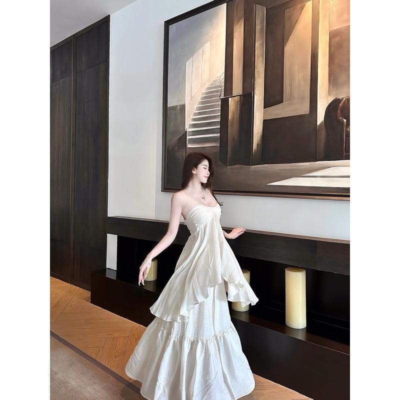 Set áo yếm hở lưng + chân váy xoè quyến rũ hàng thiết kế Allecra Dress