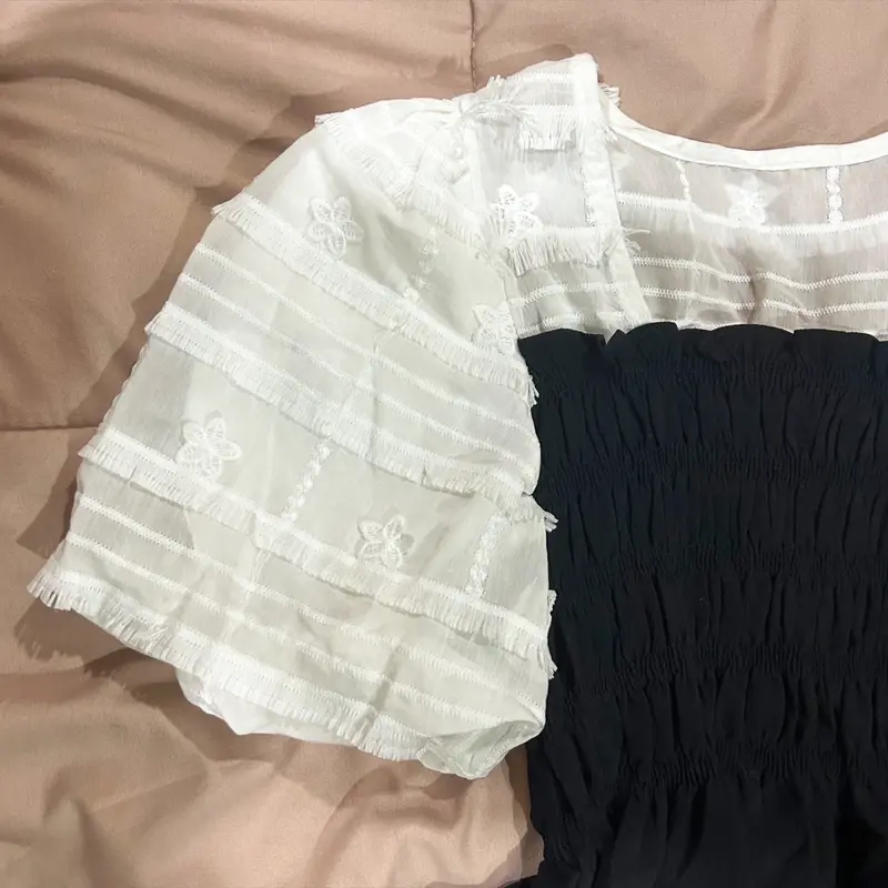 Voire Elegance Top High Casual Wanita 1