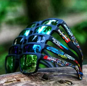 kacamata pria terbaru Bingkai Penuh Eyewear Sunglasses