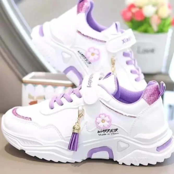 Sepatu sneakers import anak perempuan Bordir Motif Bunga Warior Terbaru|Sepatu Korean Style Anak Kekinian Fashion 1