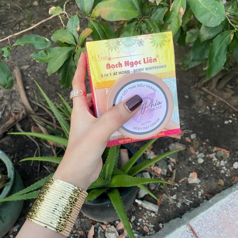 Body Cốt Thái Trắng Da Với Tắm Trắng Bạch Ngọc Liên