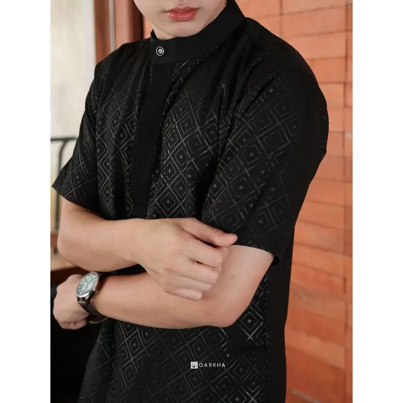 GARKHA Koko Kurta Embos Ethnic Modern Exclusive Cotton Premium Motif Lengan Pendek Thobe Muslim Pria 1