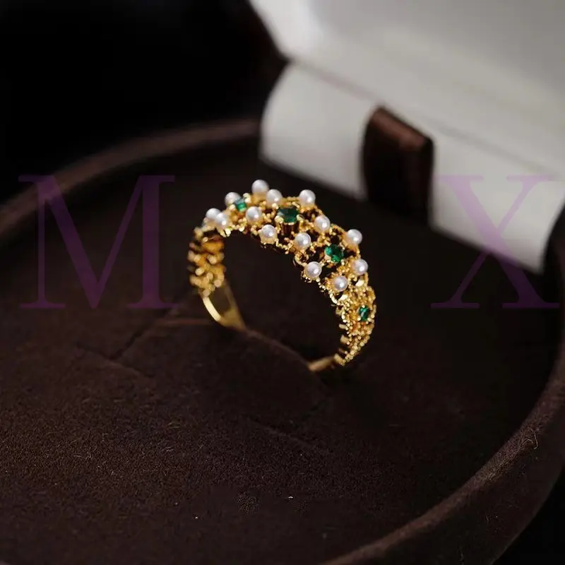 Hot Selling Retro Engraved Lace Emerald Inlaid Shell Pearl Open Ring Gold Plated Personality High-end Feel