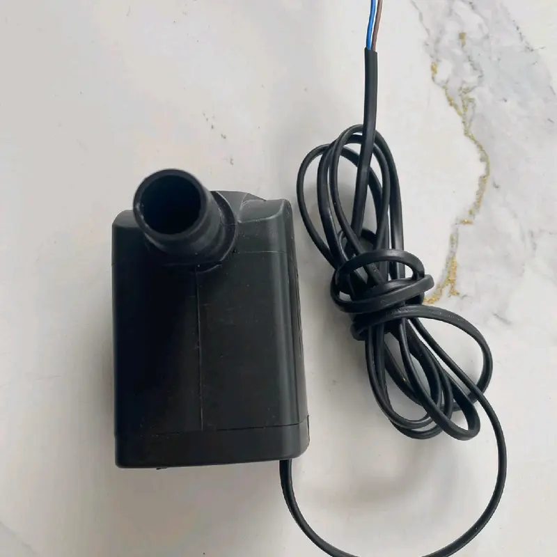 Bơm 8w cho quạt từ 20-30lit bể cá - Tiết kiệm điện năng nắp nước ngầm 20×20x20cm _ nuôicá 4