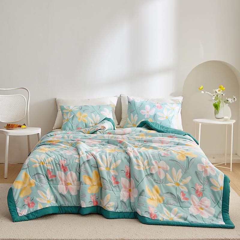 Floral Print Lightweight Summer Quilt, 1 Count Breathable & Moisture-wicking Cooling Quilt, Air-conditioned Room Blanket, Bedding Supplies for Home & Office 2