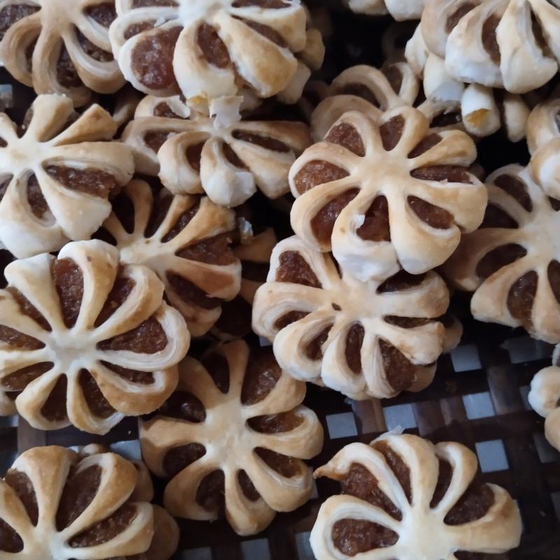 Product Introduction of bánh khóm hoa mai-  # ít đường- hương vị dứa -  Hữu cơ # Đào bánh khóm vị chua ngọt không gmo banh bánh abc ăn cùng 2