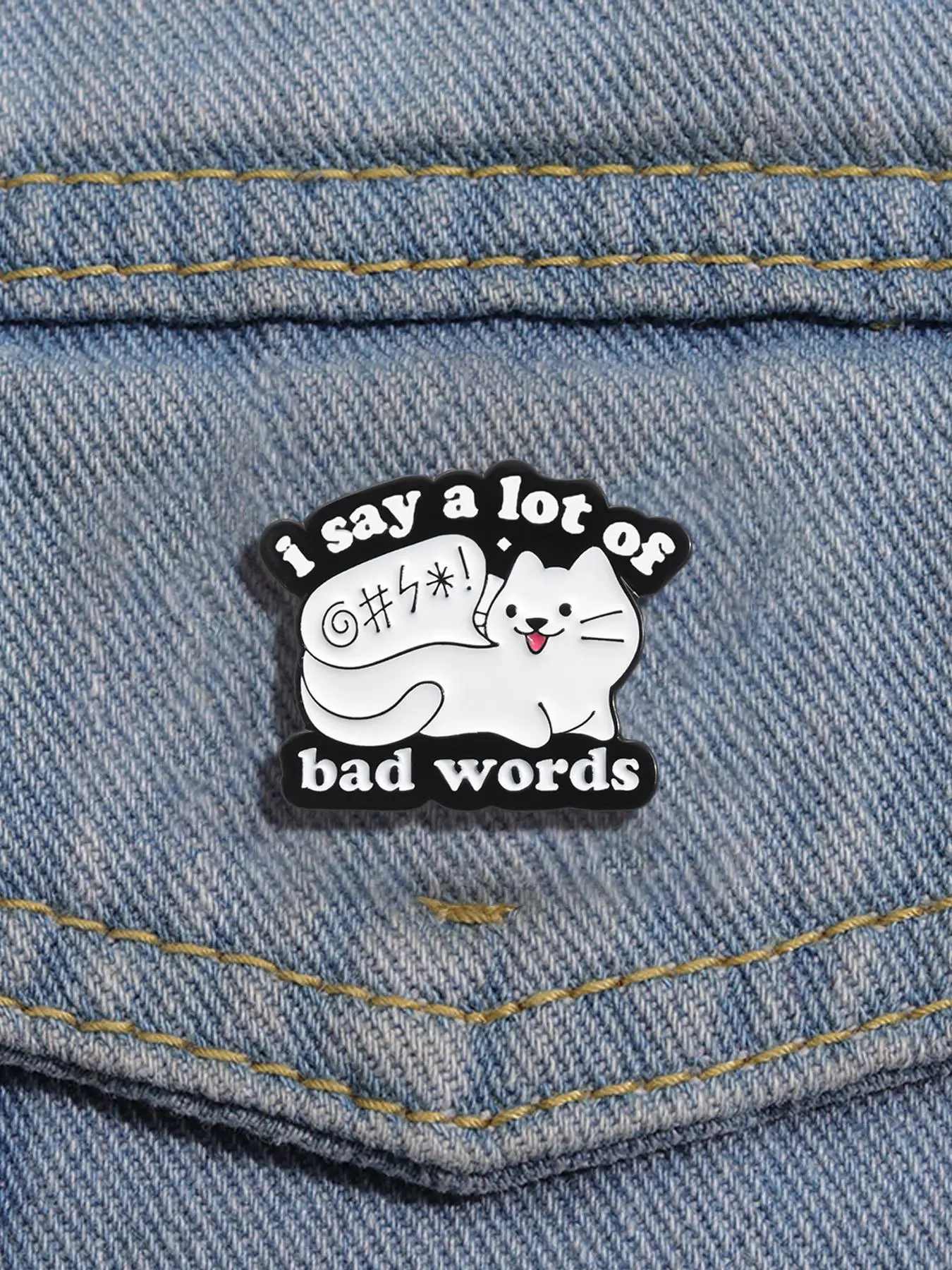 Cute Cartoon Cat Design Brooch, Fashionable Letter Design Pin Brooch, Clothes Accessories for Women & Men