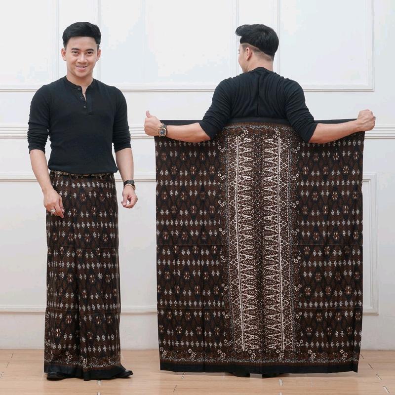 Sarung Gus Iqdam Exlusive Halusan Batik Sogan Viral Kekinian Dewasa Bahan Rayon Super Premium Terbaru Terlaris Termurah Bunga 2