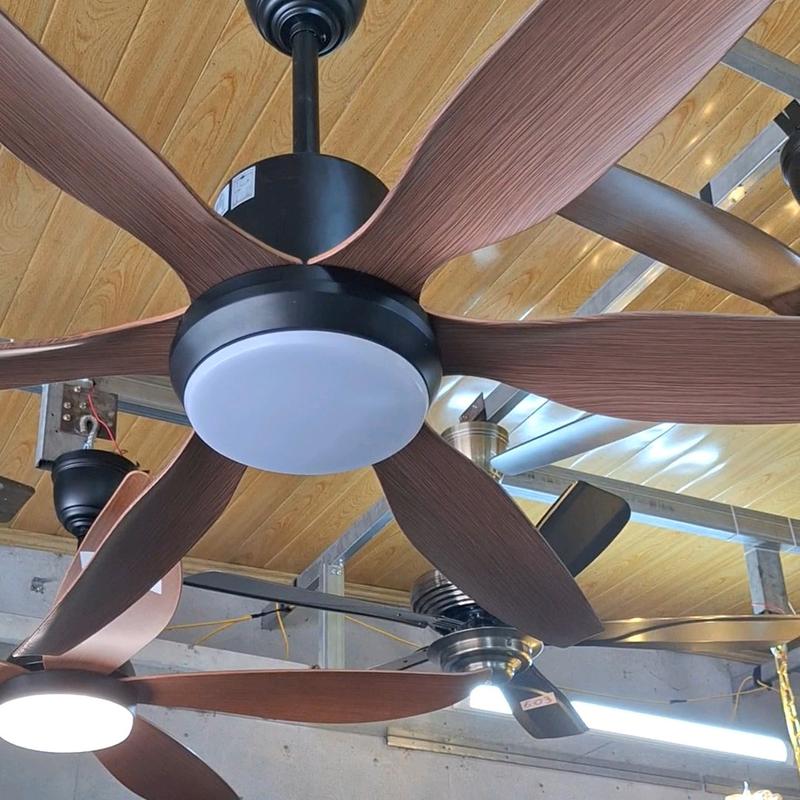 [ 1m67Quạt trần 6 cánh  hàng  loai1 động cơ lõi đồng] A9BS có điều khiển 6 cấp dộ  gió  ,3 chế dộ  ánh  sáng  đèn  ,cánh  nhựa  ABS  màu   nâu ván gỗ  đường  kính cánh  1m67 làm mát, phù hợp cho mọi  k gian nhà 1m67