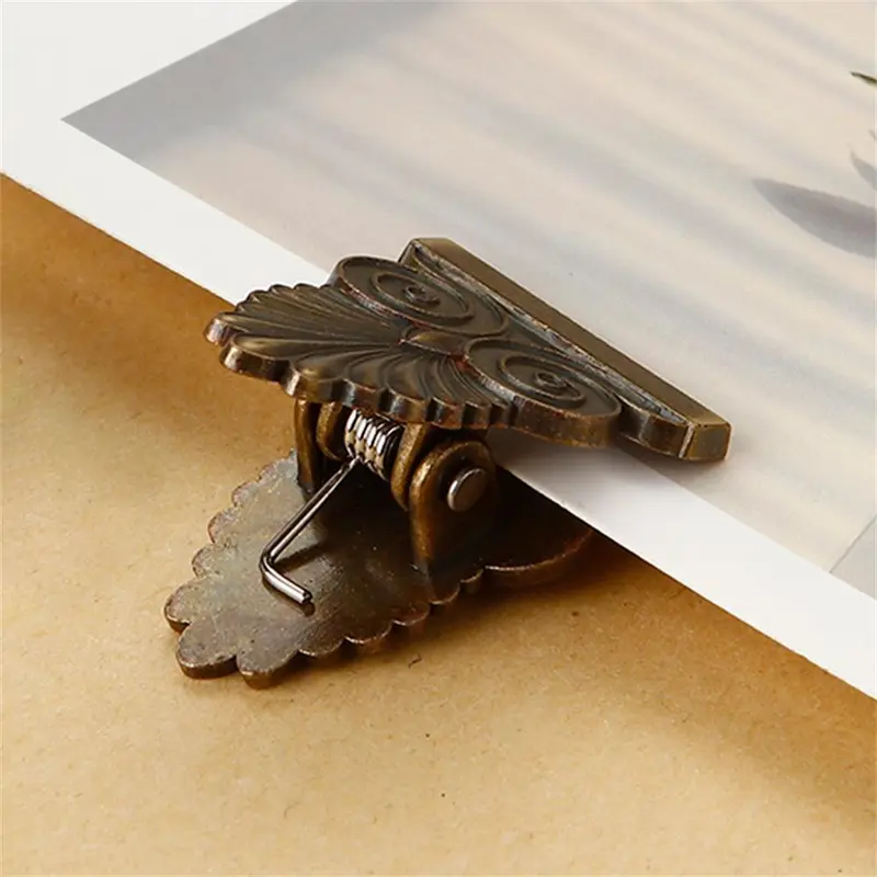 Vintage Leaf Design Metal Binder Clip, 1 Count Creative Photo Storage Clip, Binder Accessories for Home & Office & School 4