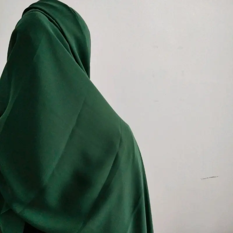 Pashmina basic / Hijab basic berbahan sifon arab / Chiffon arab Ukuran 200x75cm ( TIDAK SEPERTI BAHAN BABY DOLL, CERUTY, ATAU HEAVY CHIFFON DAN TERAWANG) 4