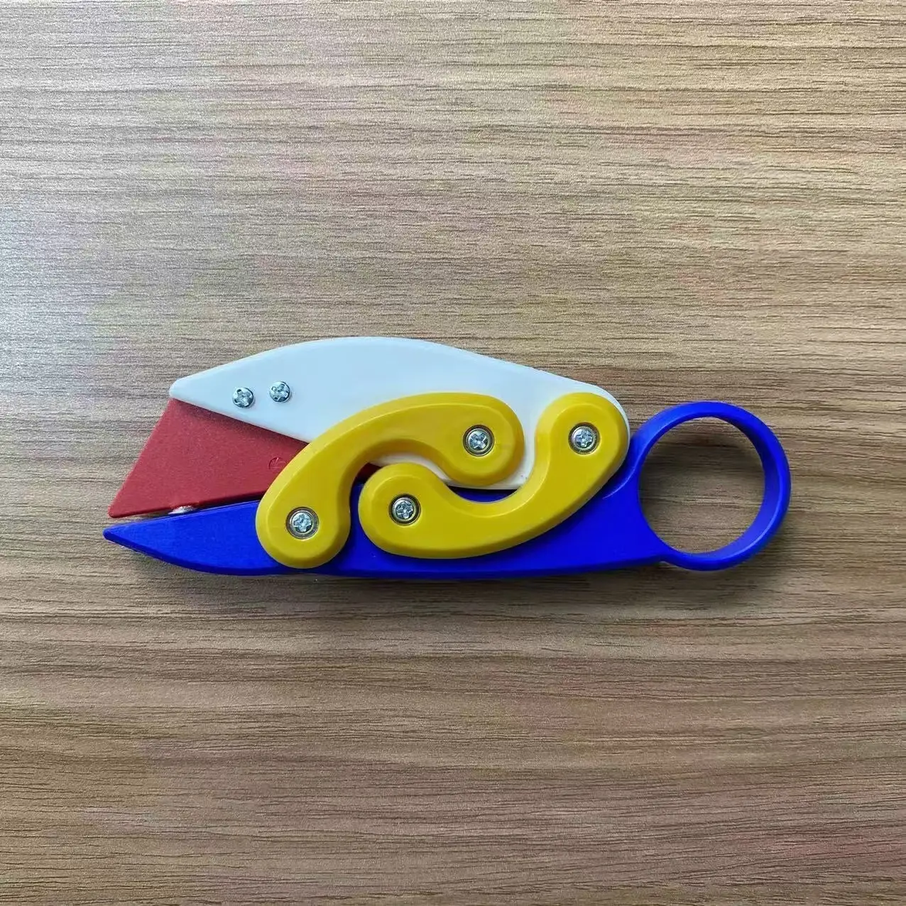 Ba mảnh CSGODao Đồ chơi nhựa Toy Xả Stress Giảm Stress luoc carot daocarot balisong