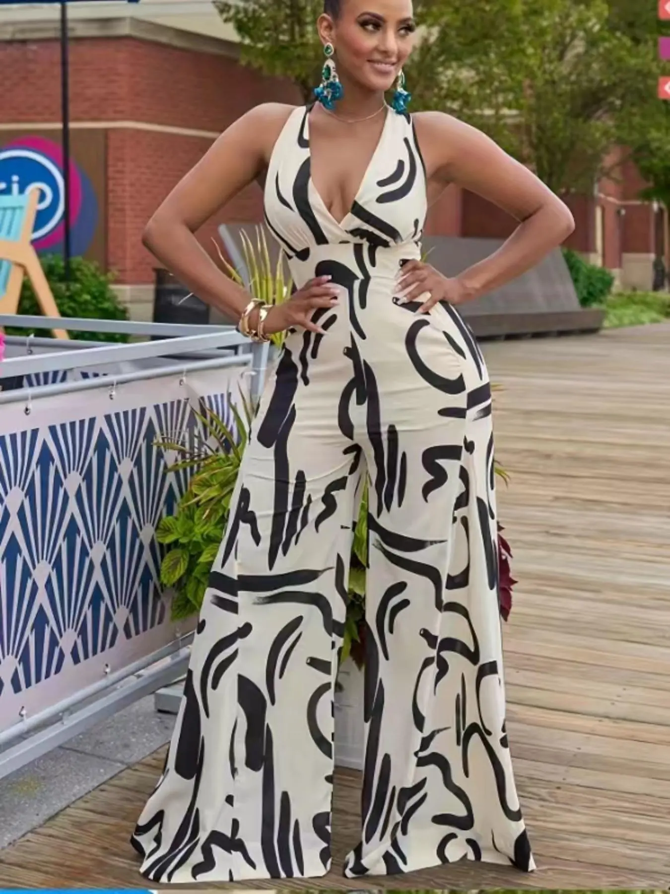 Women's All Over Print Knot Shoulder Backless Jumpsuit, Elegant Fashion Casual Deep V Neck Wide Leg Jumpsuit for Daily Outdoor Wear, Ladies Clothes for Summer
