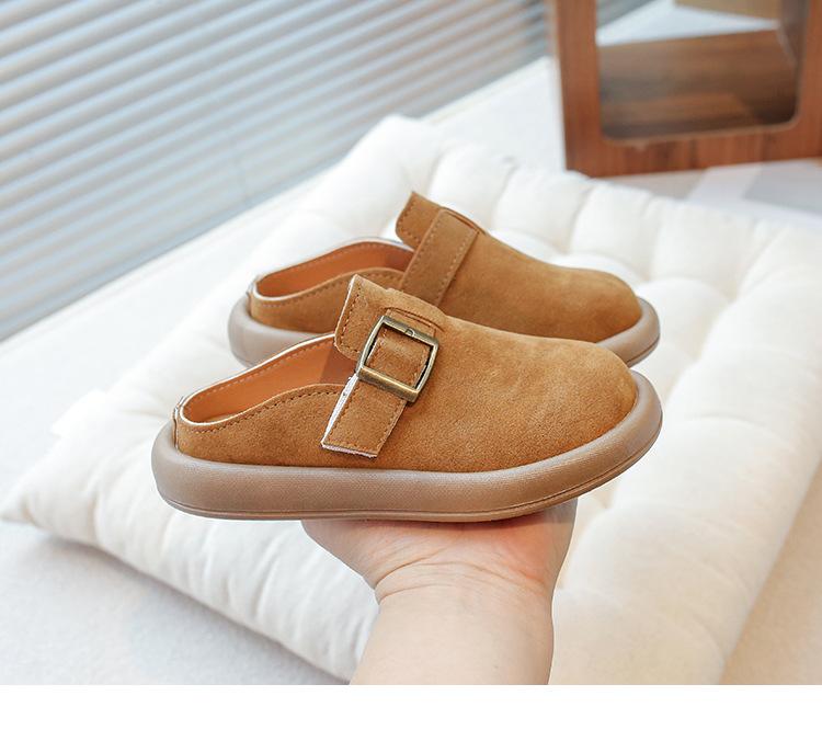 Product Introduction of Children's Closed Toe Boken Half Slippers 2025 Spring New Flat Non-Slip Soft Bottom Girls' Slip-on Outdoor Slippers 9