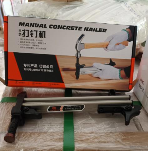 Búa đóng đinh bê tông tự động băng 65 đinh ST15 và ST18 - Hộp đinh ST18