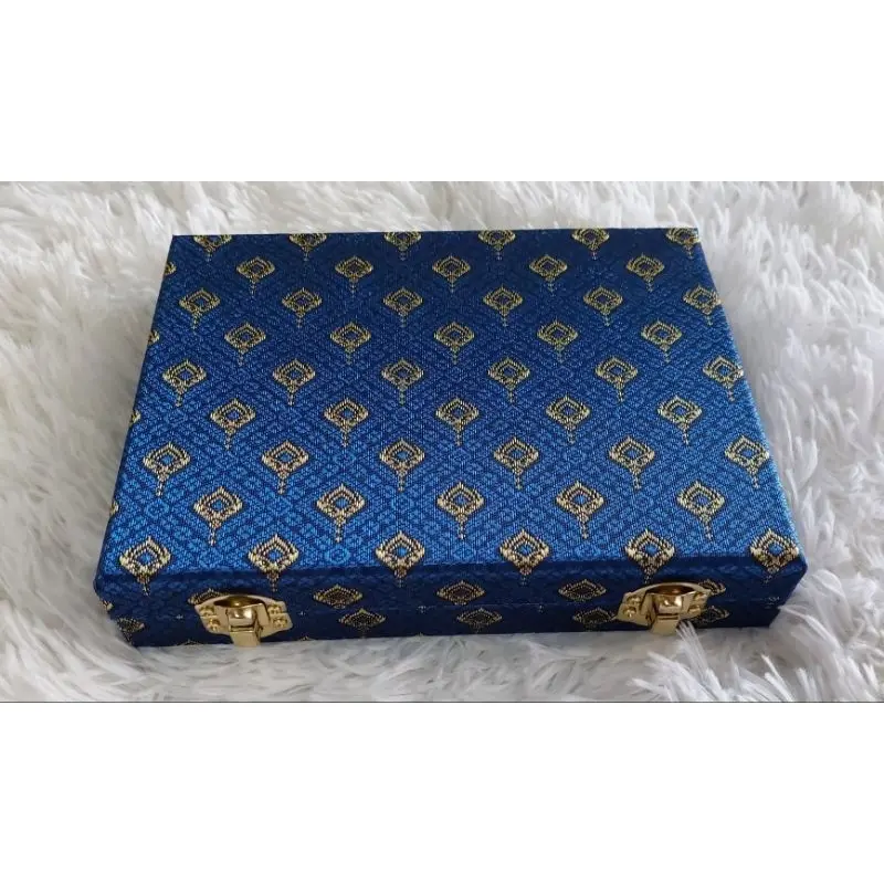 กล่องใส่พระกันพระกลิ้ง(15*20cm)และ20*29cm