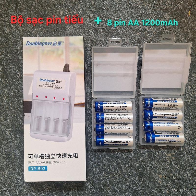 Combo 1 bộ  sạc pin tiểu kèm 8 pin AA dung lượng 1200mAh dùng cho micro,đồng hồ ( đèn luôn báo đỏ )