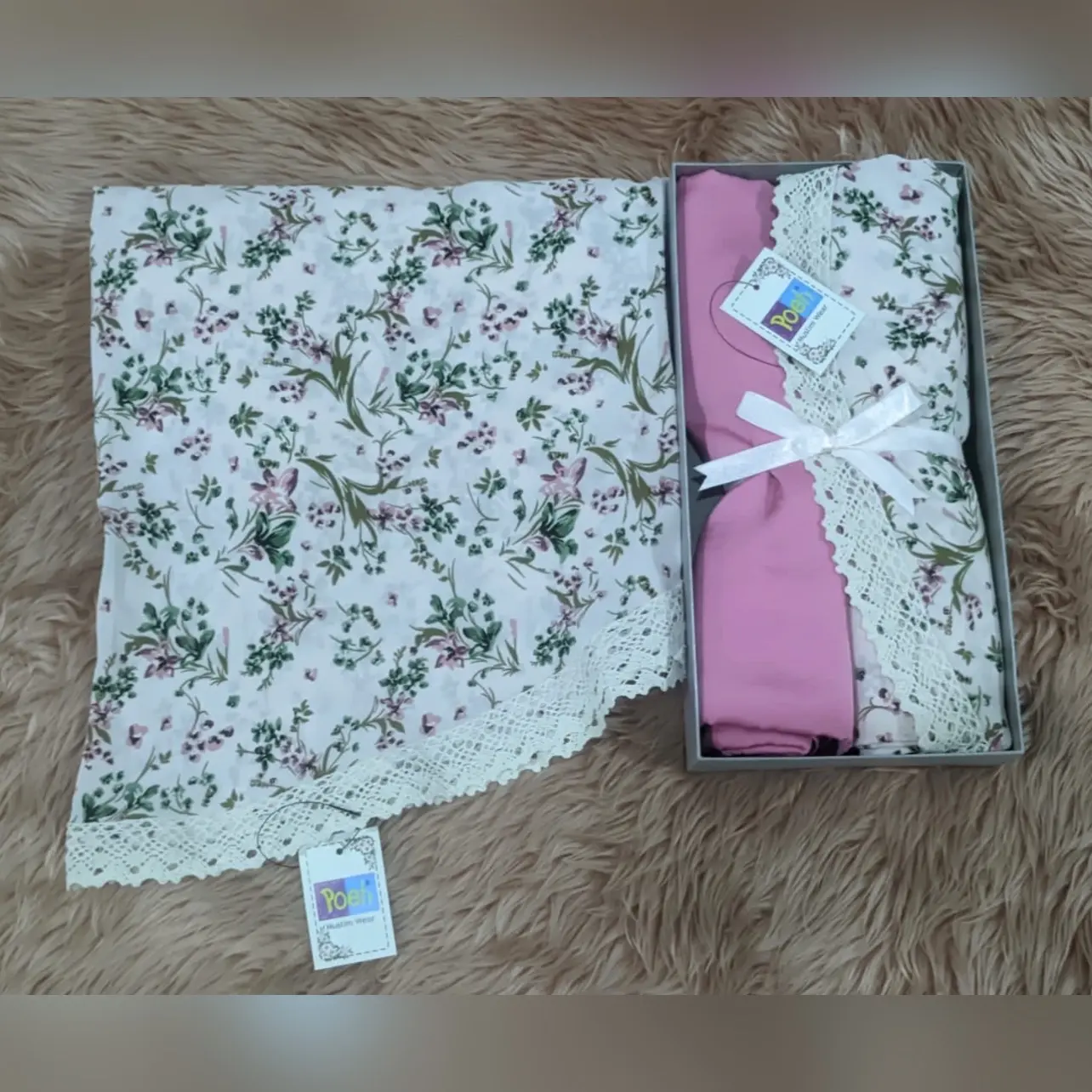 Mukena Motif Silky Premium by Poeti (MS3)