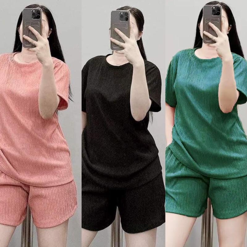 Set Đùi Thun Xốp Bigsize Thiết Kế Bigsize Nữ Dễ Thương Giá Rẻ 50-95kg Shopbigsizehcm Áo Top Quần Màu Đen Nhung Màu Đỏ - 1041
