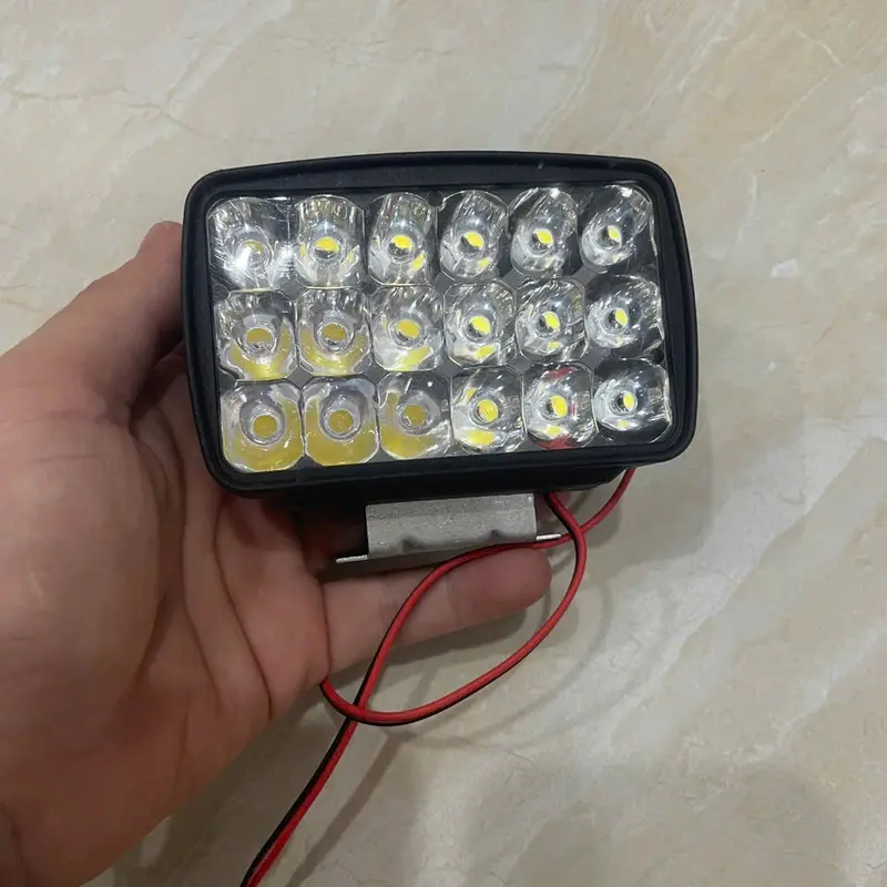 Đèn Pha Led Sử Dụng Chiếu Xa Cho Xe Máy, Xe Ô tô, Xe Cơ Giới 12V-36V 30W Chống Nước 4