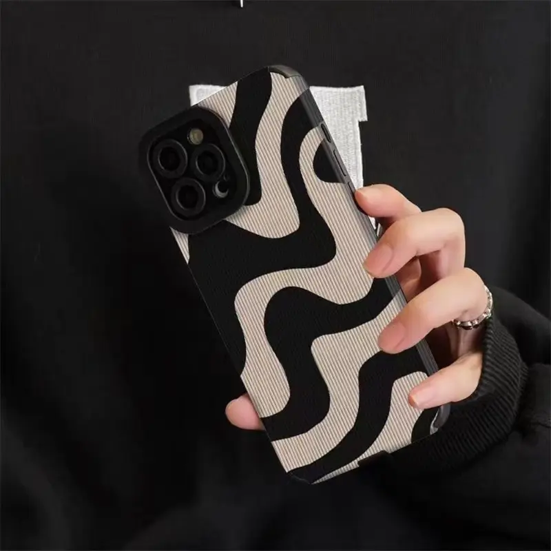 Zebra Mobile Phone Protective Case, 1 Count Cellphone Protective Case, Holiday Essentials Gift, Shockproof Anti-fall Striped Smartphone Protector Cover for iPhone, Phone Accessories for iPhone 16 Case, Gifts for Boyfriend, Holiday Essentials 3