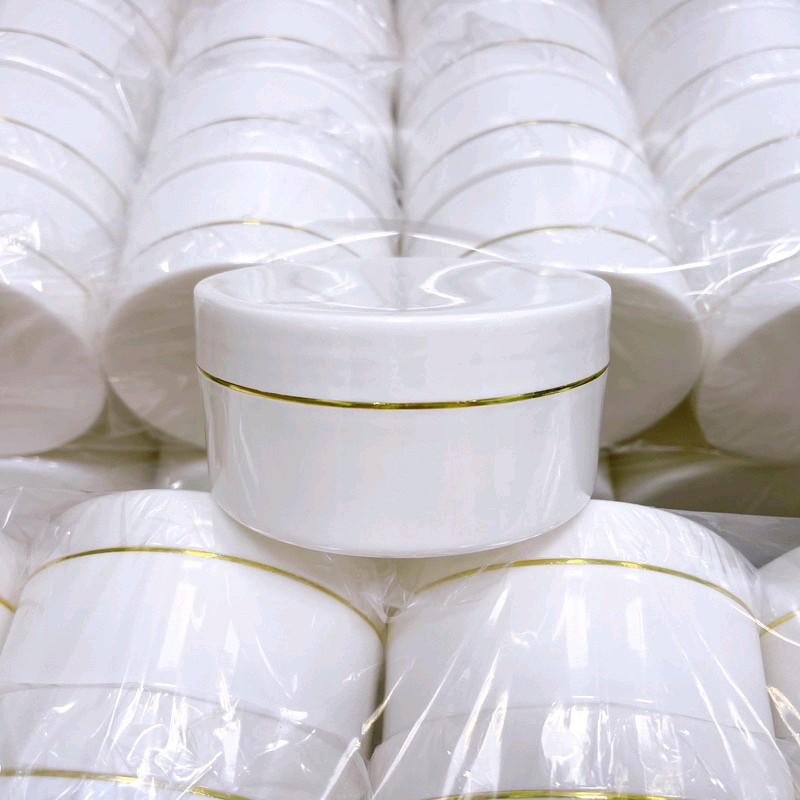 SALE (Combo 20) Hủ đựng kem 250gr (tính cả hủ)(DK:10CM, CAO:5CM, lòng 3.7cm)Có độn đáy)