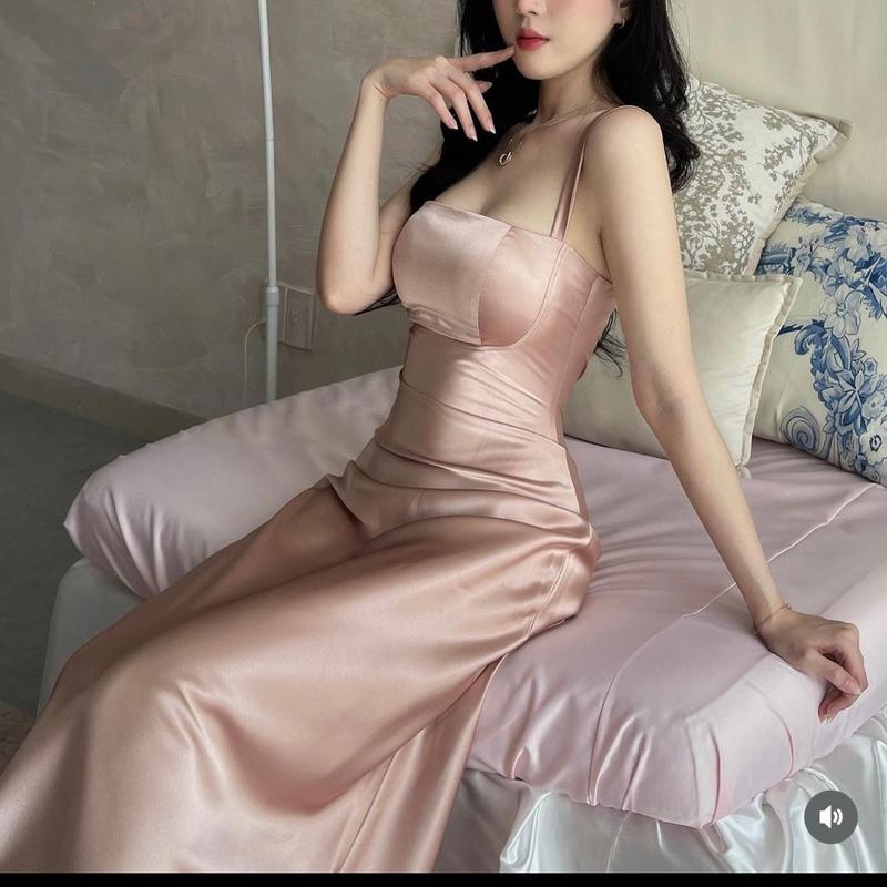 | Charles Dress | Đầm Lụa Cúp Dây Bản To Có Mút