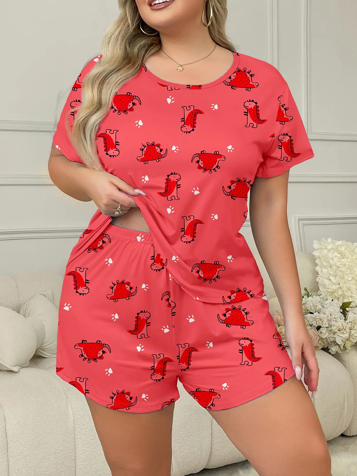 【Plus Size】 All Over Dinosaur Print Tee & Shorts Pyjama Two-Piece Set, Casual Comfy Round Neck Short Sleeve T-shirt & Shorts PJ Set, Women's Sleepwear for Summer